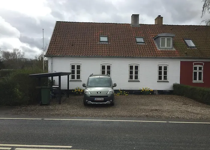 Rune Guesthouse